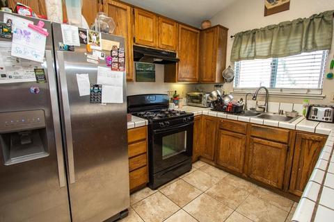 1617 Ironside Dr, Modesto, CA 95358 photo 11