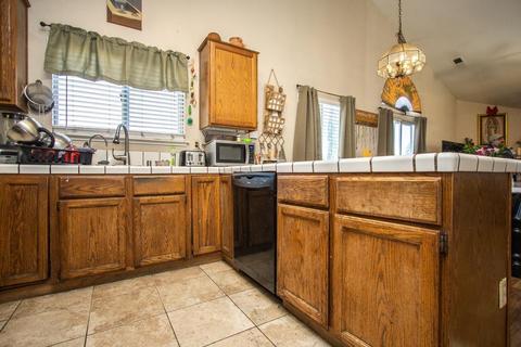 1617 Ironside Dr, Modesto, CA 95358 photo 12