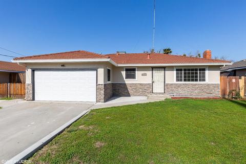 1609 Primrose Ln, Modesto, CA 95355 photo 2
