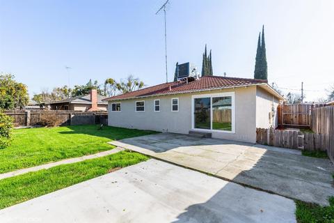 1609 Primrose Ln, Modesto, CA 95355 photo 23