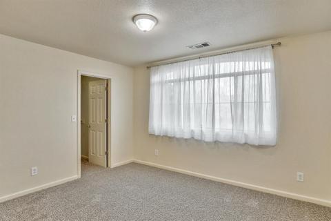 1664 Via Milano, Gustine, CA 95322 photo 36