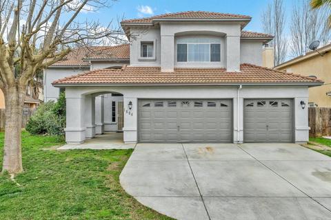 1664 Via Milano, Gustine, CA 95322 photo 4
