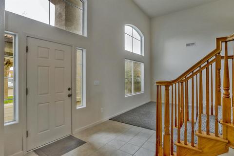 1664 Via Milano, Gustine, CA 95322 photo 7