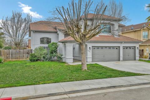 1664 Via Milano, Gustine, CA 95322 photo 2