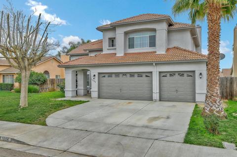 1664 Via Milano, Gustine, CA 95322 photo 3