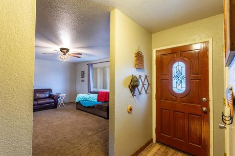 2043 Stonybrook Dr, Red Bluff, CA 96080 photo 4