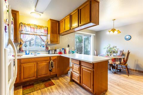 2043 Stonybrook Dr, Red Bluff, CA 96080 photo 12