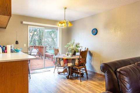 2043 Stonybrook Dr, Red Bluff, CA 96080 photo 10