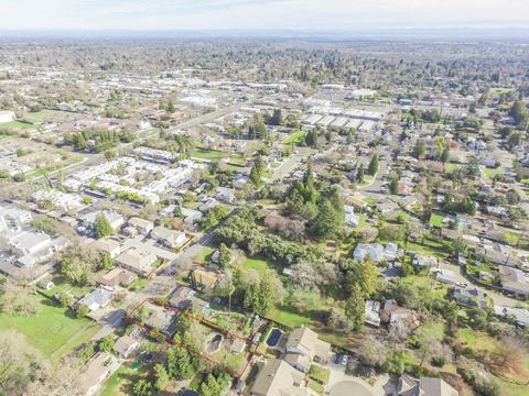 5530 Clark, Carmichael, CA 95608 photo 57