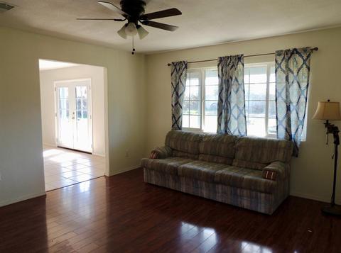 524 Bella Ct, Lathrop, CA 95330 photo 2