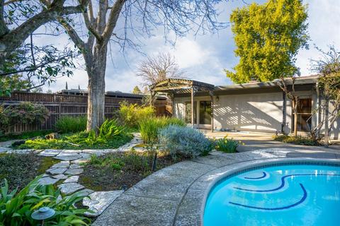1522 Brown Dr, Davis, CA 95616 photo 8