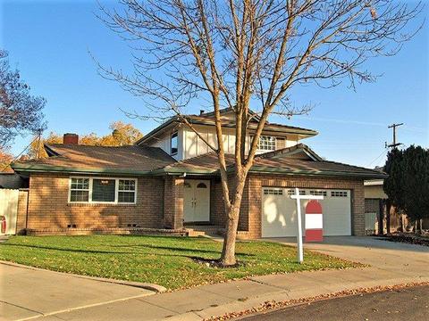 2652 Macgregor Ct, Modesto, CA 95350 photo 1