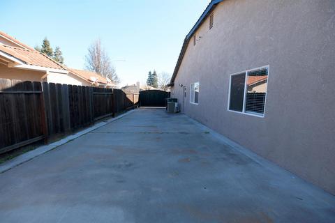3304 Melones Ct, Modesto, CA 95354 photo 6