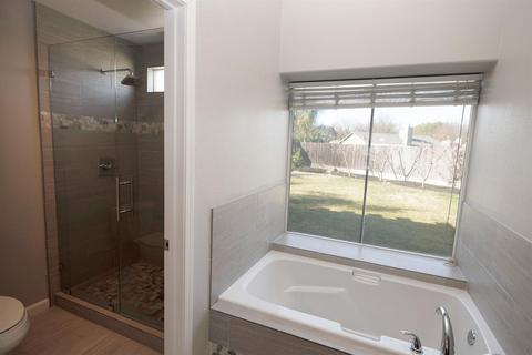 3304 Melones Ct, Modesto, CA 95354 photo 5