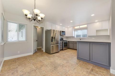 8666 Pardillo Ave, Orangevale, CA 95662 photo 10