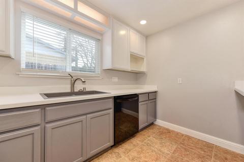 8666 Pardillo Ave, Orangevale, CA 95662 photo 14