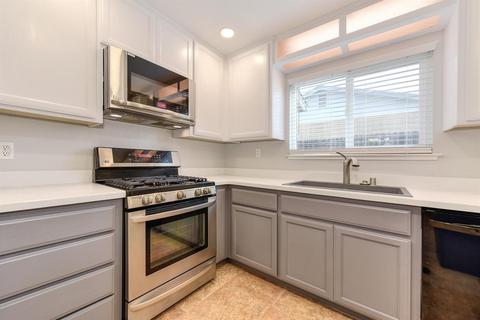 8666 Pardillo Ave, Orangevale, CA 95662 photo 13