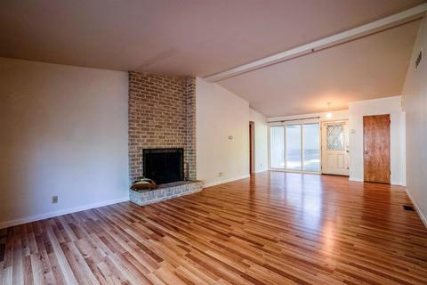 7255 Gunderson Way, Carmichael, CA 95608 photo 5
