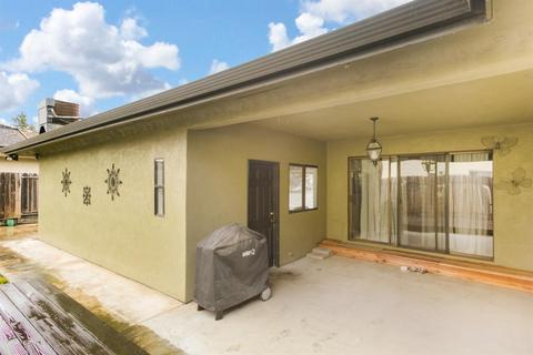 1517 Iris Dr, Lodi, CA 95242 photo 25
