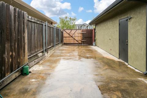 1517 Iris Dr, Lodi, CA 95242 photo 30