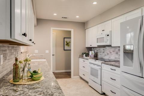 146 Perraud Dr, Folsom, CA 95630 photo 3