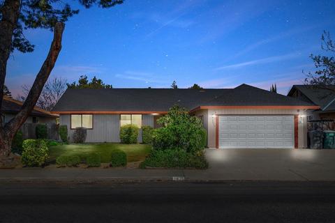 2825 E Orangeburg Ave, Modesto, CA 95355 photo 1