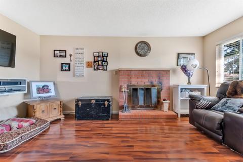 131 Hayes Dr, Turlock, CA 95382 photo 4