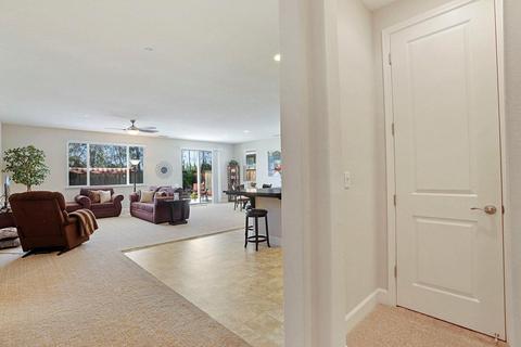 514 S Derone Ln, Tracy, CA 95376 photo 6