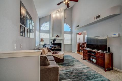 8212 Palmerson Dr, Antelope, CA 95843 photo 4