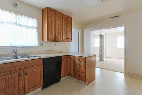 306 Watson Ave, Manteca, CA 95337 photo 8