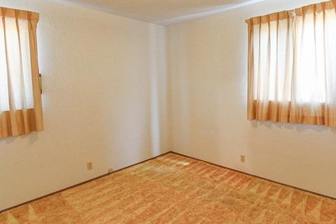 241 Martha St, Manteca, CA 95337 photo 7