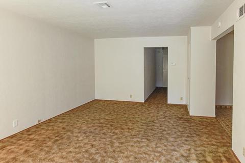 241 Martha St, Manteca, CA 95337 photo 3