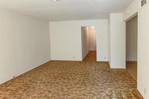 241 Martha St, Manteca, CA 95337 photo 4