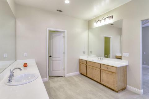 4041 Persimmon Rd, Turlock, CA 95382 photo 31
