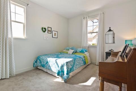 4677 Lue Ln, Carmichael, CA 95608 photo 18