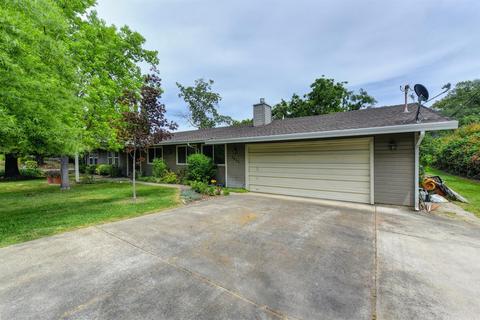 7026 Beech Ave, Orangevale, CA 95662 photo 2