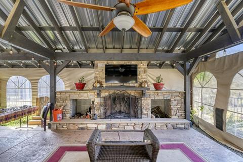601 Albers Rd, Modesto, CA 95357 photo 25