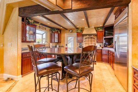601 Albers Rd, Modesto, CA 95357 photo 4