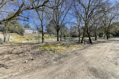 601 Albers Rd, Modesto, CA 95357 photo 31