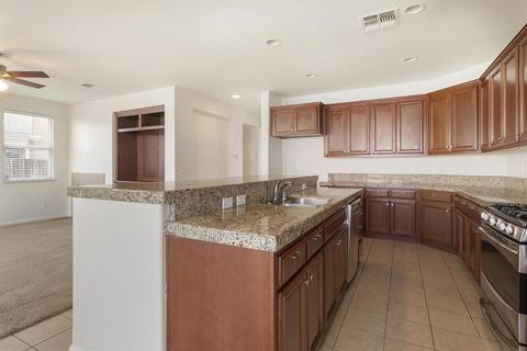 91 Camelback St, Lathrop, CA 95330 photo 14