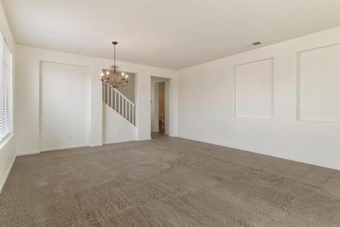 91 Camelback St, Lathrop, CA 95330 photo 5