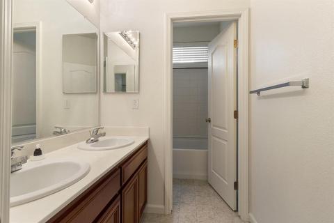 91 Camelback St, Lathrop, CA 95330 photo 28