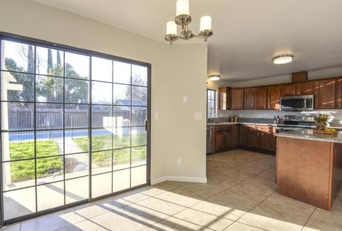1121 El Vecino Ave, Modesto, CA 95350 photo 12