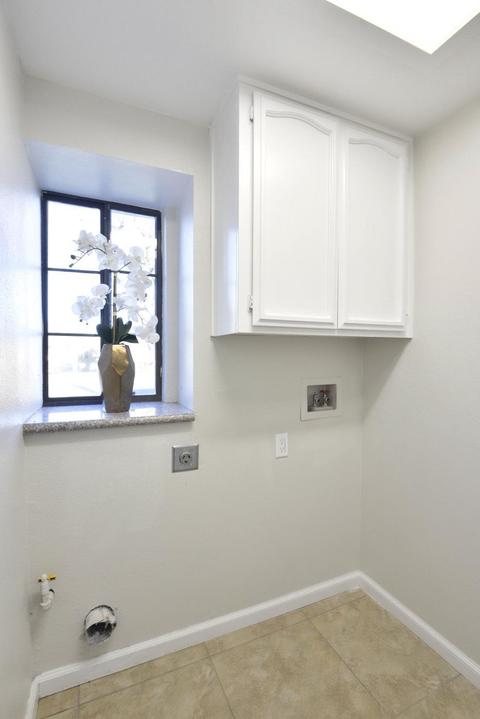 1121 El Vecino Ave, Modesto, CA 95350 photo 13