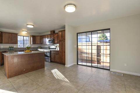 1121 El Vecino Ave, Modesto, CA 95350 photo 9