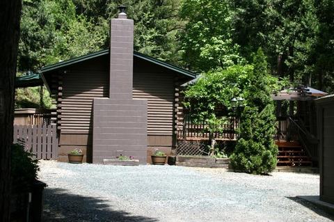 12242 E Brookview Dr, Grass Valley, CA 95945 photo 2