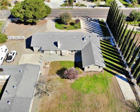 23405 Currier Dr, Tracy, CA 95304 photo 2