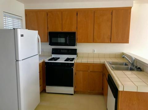 1707 Olympic Dr #16, Davis, CA 95616 photo 3