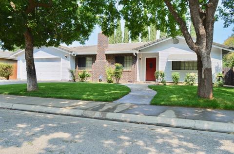 321 Roxanne Dr, Patterson, CA 95363 photo 1