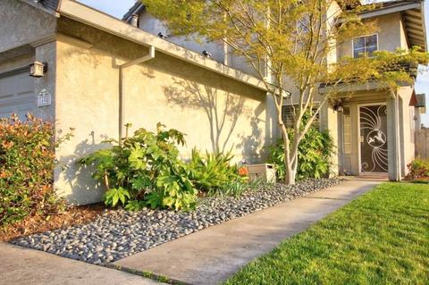 1694 W 4th St, Ripon, CA 95366 photo 10